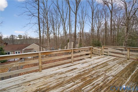 Tiny photo for 1303 Staffordshire Court, Midlothian, VA 23113 (MLS # 2604511)