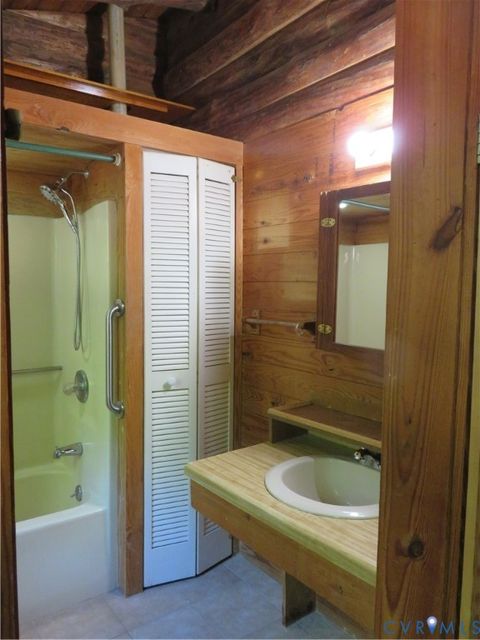 Tiny photo for 3300 Vaidens Court, Lanexa, VA 23089 (MLS # 2612921)
