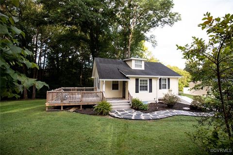 A home in Farmville