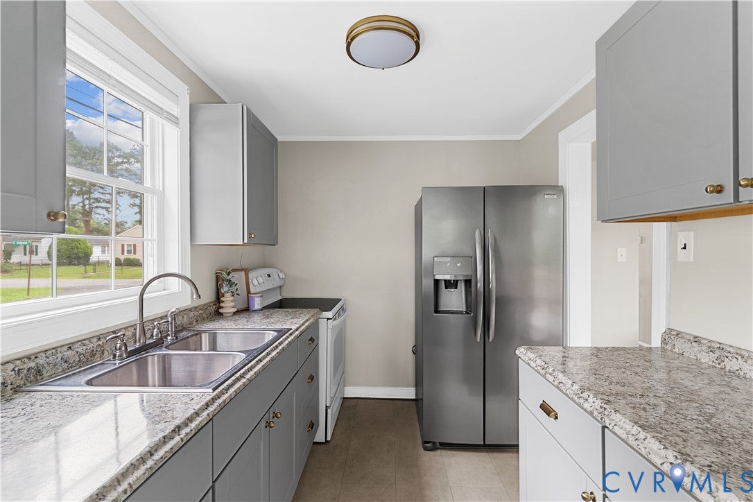 2 W Sedgwick Street