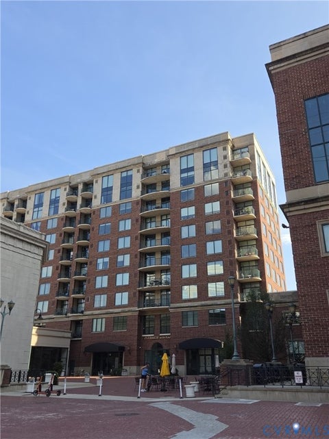 Photo of 1101 Haxall Point #U711, Richmond, VA 23219 (MLS # 2624702)