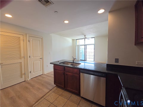 Tiny photo for 1101 Haxall Point #U711, Richmond, VA 23219 (MLS # 2624702)