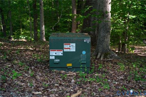 Tiny photo for 176 Ampthill Road, Cartersville, VA 23027 (MLS # 2611705)