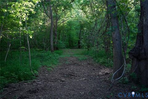 Tiny photo for 176 Ampthill Road, Cartersville, VA 23027 (MLS # 2611705)