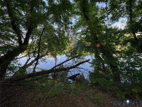 Tiny photo for 176 Ampthill Road, Cartersville, VA 23027 (MLS # 2611705)
