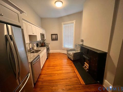 Tiny photo for 18 W Franklin Street #4, Richmond, VA 23230 (MLS # 2614013)
