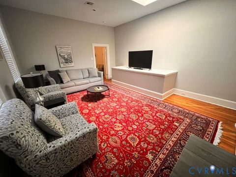 Tiny photo for 18 W Franklin Street #4, Richmond, VA 23230 (MLS # 2614013)