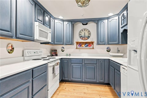 Tiny photo for 301 Beacon Ridge Drive #602, Hopewell, VA 23860 (MLS # 2622945)