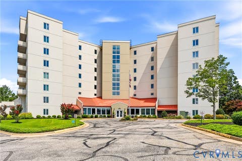 Photo of 301 Beacon Ridge Drive #602, Hopewell, VA 23860 (MLS # 2622945)