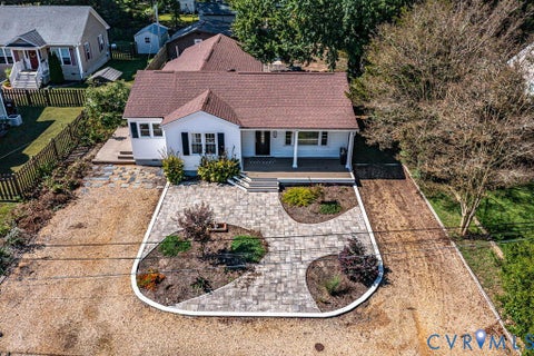 Tiny photo for 32 2nd Avenue AVE, Kilmarnock, VA 22482 (MLS # 2627817)