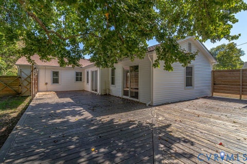 Tiny photo for 32 2nd Avenue AVE, Kilmarnock, VA 22482 (MLS # 2627817)