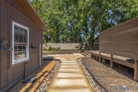 Tiny photo for 32 2nd Avenue AVE, Kilmarnock, VA 22482 (MLS # 2627817)
