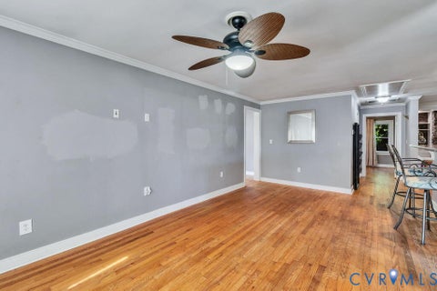 Tiny photo for 32 2nd Avenue AVE, Kilmarnock, VA 22482 (MLS # 2627817)