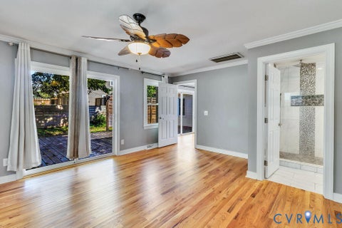Tiny photo for 32 2nd Avenue AVE, Kilmarnock, VA 22482 (MLS # 2627817)