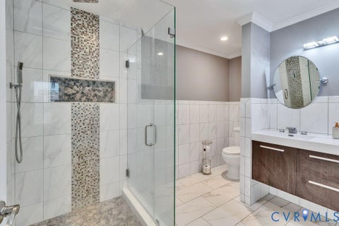 Tiny photo for 32 2nd Avenue AVE, Kilmarnock, VA 22482 (MLS # 2627817)