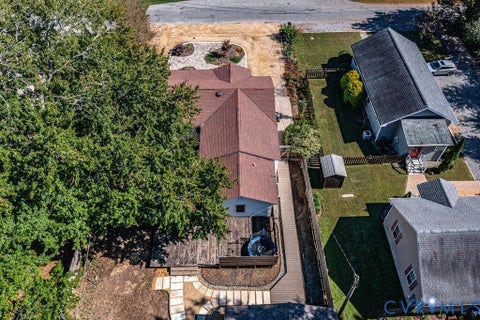 Tiny photo for 32 2nd Avenue AVE, Kilmarnock, VA 22482 (MLS # 2627817)