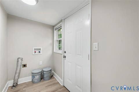 Tiny photo for 207 Kentucky Avenue, Petersburg, VA 23803 (MLS # 2622057)