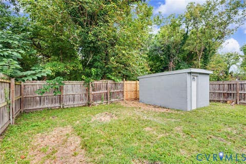Tiny photo for 207 Kentucky Avenue, Petersburg, VA 23803 (MLS # 2622057)