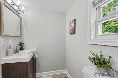 Tiny photo for 207 Kentucky Avenue, Petersburg, VA 23803 (MLS # 2622057)
