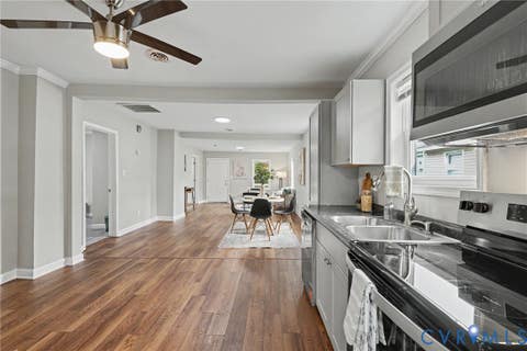 Tiny photo for 207 Kentucky Avenue, Petersburg, VA 23803 (MLS # 2622057)