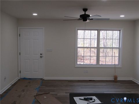 Tiny photo for 5705 Community House Road, Columbia, VA 23038 (MLS # 2611384)