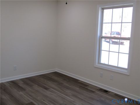 Tiny photo for 5705 Community House Road, Columbia, VA 23038 (MLS # 2611384)