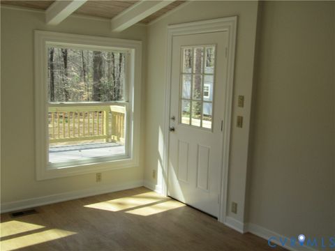 Tiny photo for 5705 Community House Road, Columbia, VA 23038 (MLS # 2611384)