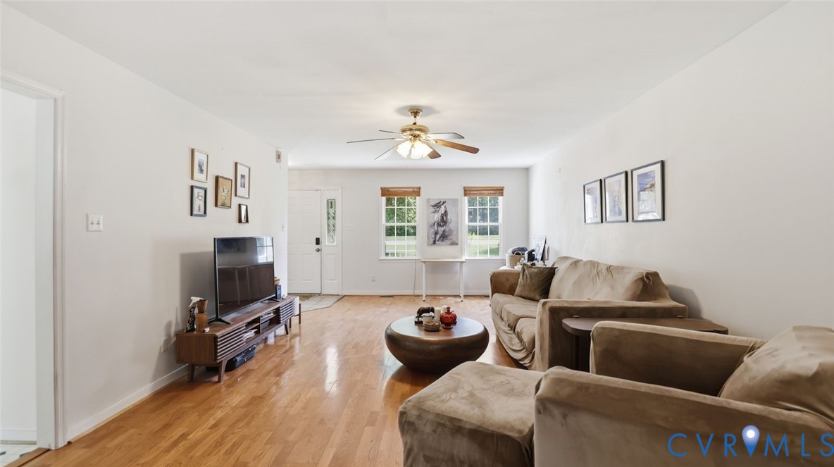 5218 Lockberry Ridge Drive