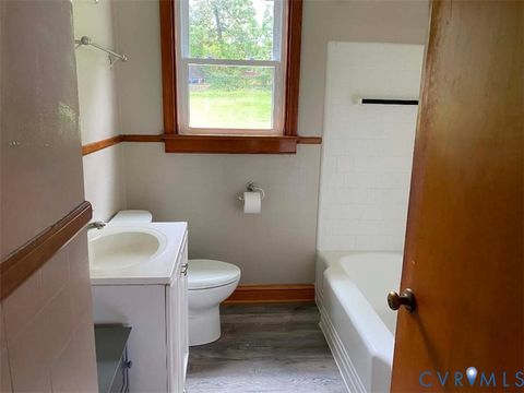 Tiny photo for 605 Walnut Avenue, Colonial Heights, VA 23834 (MLS # 2619706)