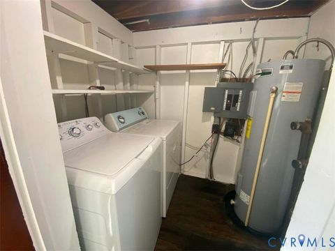 Tiny photo for 605 Walnut Avenue, Colonial Heights, VA 23834 (MLS # 2619706)