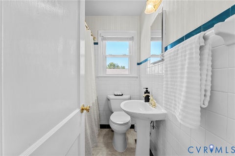 Tiny photo for 1400 W Carolina Avenue, Nottoway, VA 23930 (MLS # 2625494)