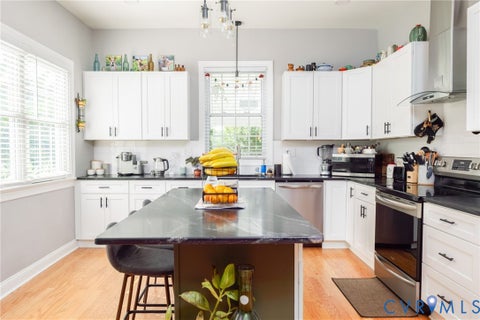 Tiny photo for 2515 Hey Road, Richmond, VA 23224 (MLS # 2621887)
