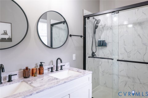Tiny photo for 2515 Hey Road, Richmond, VA 23224 (MLS # 2621887)