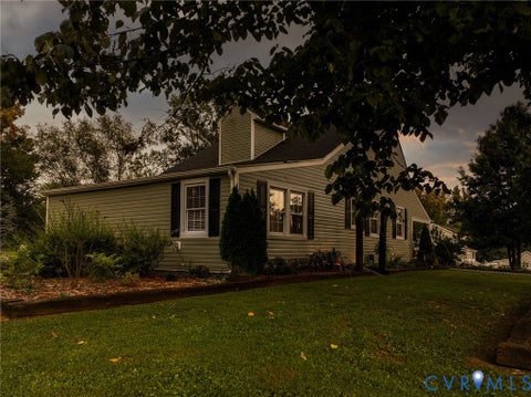 Tiny photo for 2515 Hey Road, Richmond, VA 23224 (MLS # 2621887)