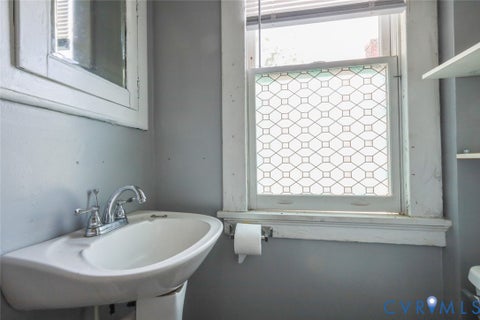 Tiny photo for 209 W 34th Street, Richmond, VA 23225 (MLS # 2621606)