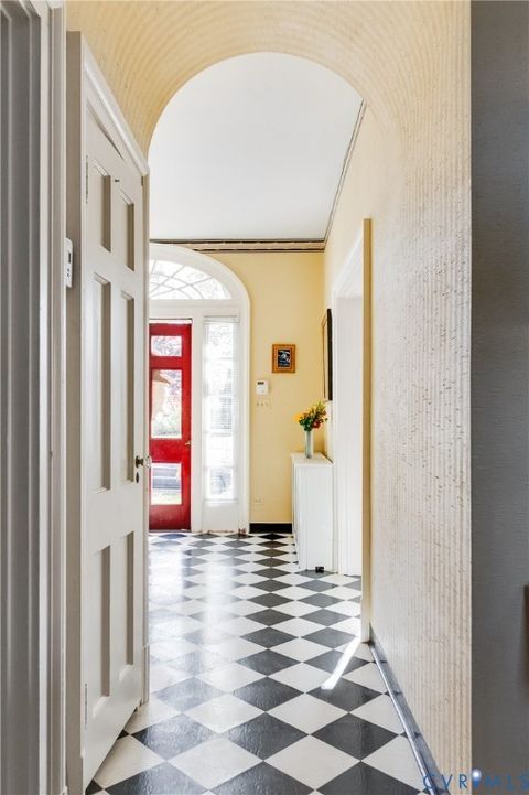 Tiny photo for 1112 Sunset Avenue, Richmond, VA 23221 (MLS # 2530017)