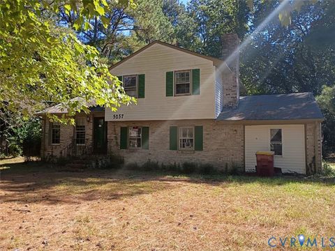 Photo of 3257 Gordon Drive, Petersburg, VA 23805 (MLS # 2529887) Photo of 3257 Gordon Drive, Petersburg, VA 23805 (MLS # 2529887)