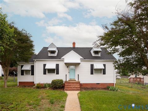 Photo of 4207 Chickahominy Avenue, Henrico, VA 23222 (MLS # 2611325)