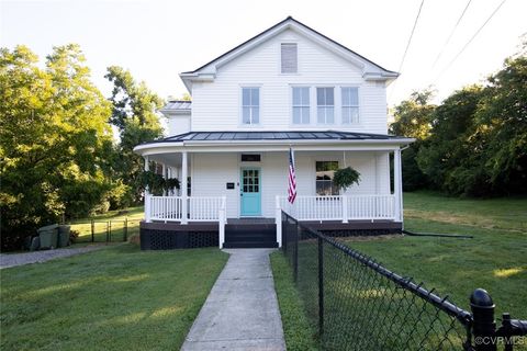 A home in Farmville