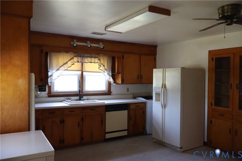 Tiny photo for 3429 Martin Luther King Highway, Waverly, VA 23890 (MLS # 2608102)