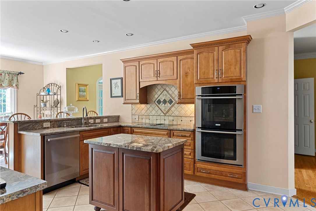 9172 Ivy Banks Drive