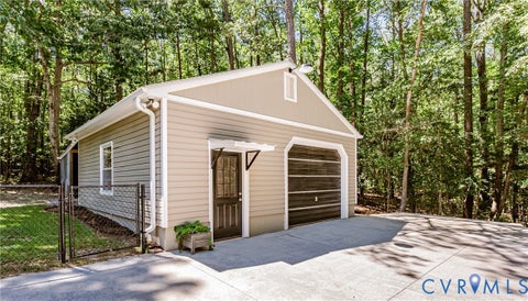 Tiny photo for 16110 Rowlett Road, Chesterfield, VA 23838 (MLS # 2625475)