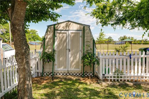 Tiny photo for 1520 Oakwood Avenue, Richmond, VA 23223 (MLS # 2612941)