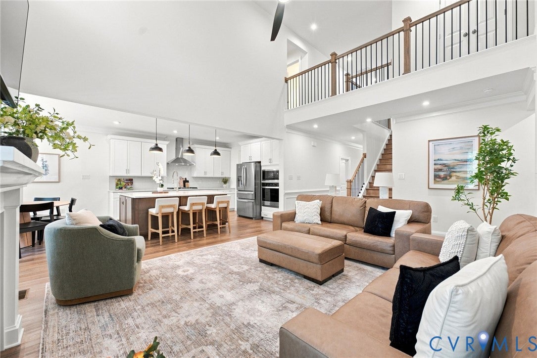 9136 Verneham Court