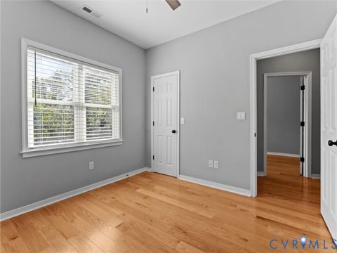 Tiny photo for 1107 N 32nd Street, Richmond, VA 23223 (MLS # 2528368)