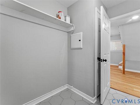 Tiny photo for 1107 N 32nd Street, Richmond, VA 23223 (MLS # 2528368)