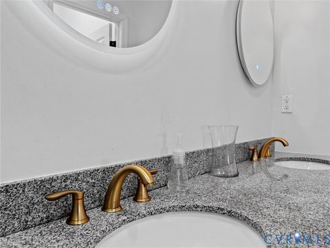 Tiny photo for 1107 N 32nd Street, Richmond, VA 23223 (MLS # 2528368)