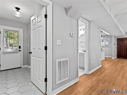 Tiny photo for 1107 N 32nd Street, Richmond, VA 23223 (MLS # 2528368)