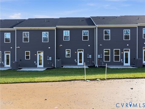 Tiny photo for 334 Mt. McCauley Way, Aylett, VA 23009 (MLS # 2601084)