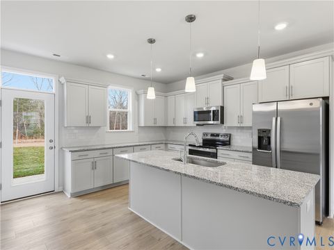 Tiny photo for 334 Mt. McCauley Way, Aylett, VA 23009 (MLS # 2601084)